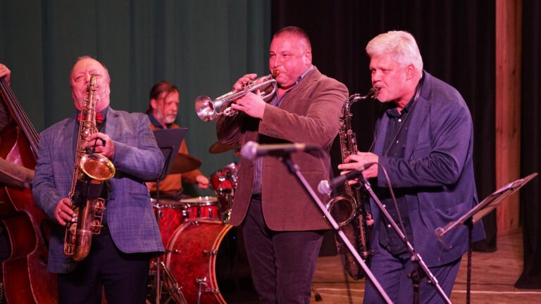 Вечір джазовій музики від Cherkasy Jazz Quintet