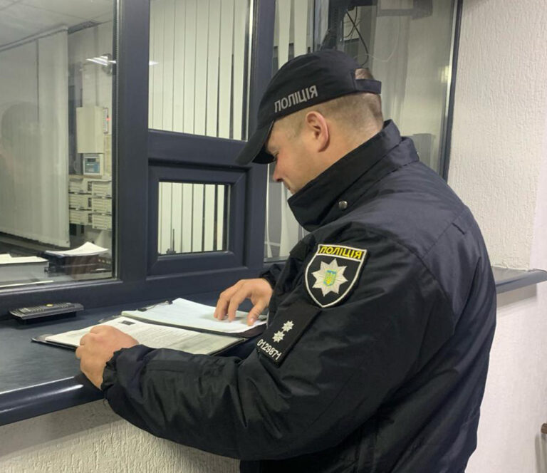 У Житомирі слідчі поліції повідомили колишньому директору комунального підприємства про підозру в службовій недбалості