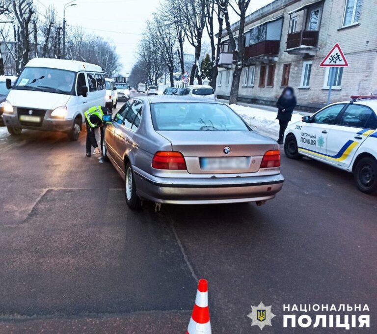 У Житомирі в ДТП травмовано жінку-пішохода: поліцейські з’ясовують обставини