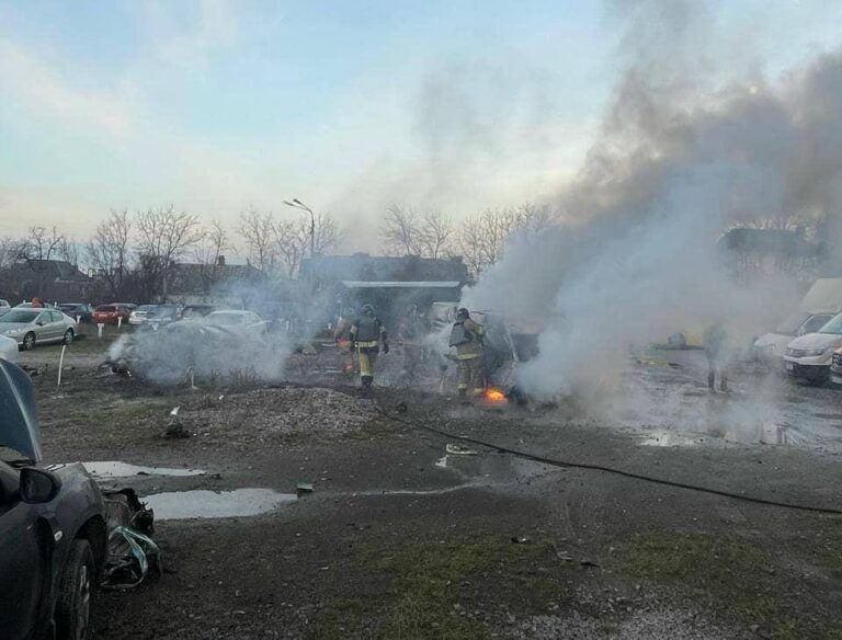 Все, окрім «Калібрів»: вранці росія випустила по Україні ракети майже всіх типів