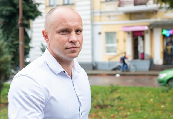 Сьогодні свій День народження святкує відомий юрист, волонтер Олексій Ясюнецький