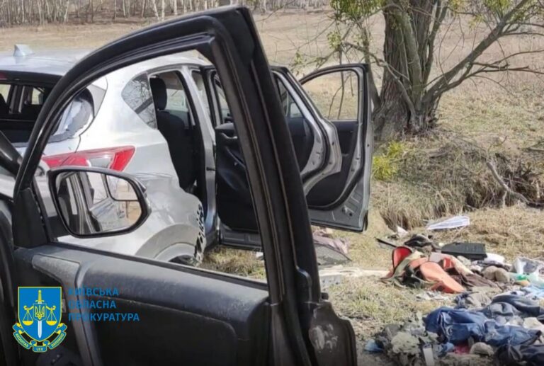 Розстріляли родину з двома дітьми на Житомирській трасі – судитимуть шістьох військовослужбовців збройних сил рф