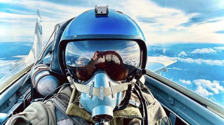 На війні загинув 23-річний пілот бойового літака МіГ-29 Владислав Залістовський