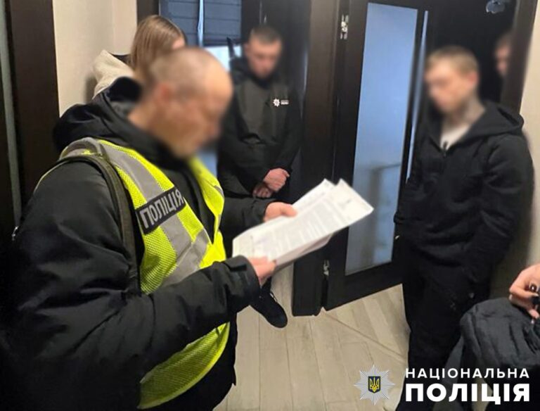 Привласнили майже 14 мільйонів гривень на створенні фейкового бізнесу, пов’язаного із пакуванням м’ясної продукції: поліцейські повідомили про підозру фігурантам
