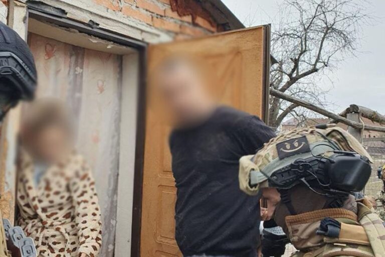 Поліція прозвітувала про встановлення осіб п’ятьох чоловіків, які 14 січня брали участь у акції з залякування журналіста-розслідувача Юрія Ніколова