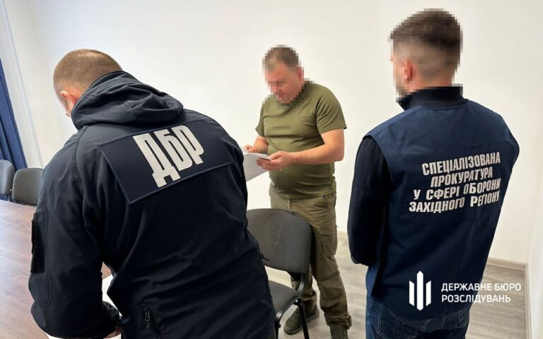 За матеріалами ДБР перед судом постануть керівники обласного та районного ТЦК Рівненщини