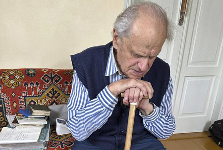 Після виснажливої хвороби відійшов до Дому Отця п. Юліан Словінський