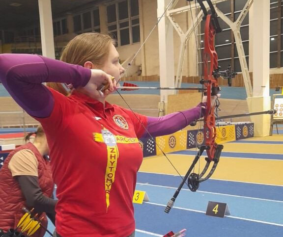 Ольга Хомутовська здобула срібну нагроду чемпіонату України зі стрільби з лука в приміщенні
