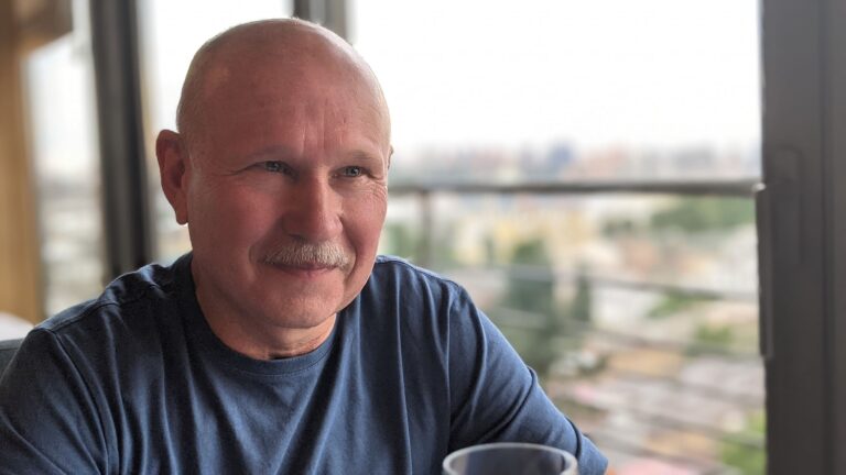 Сьогодні відзначає свій День народження Георгій Буравков