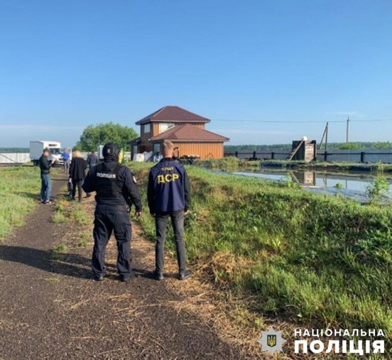 Дотації на 6,6 млн гривень у власні кишені: поліція Житомирщини викрила організовану злочинну групу аграріїв