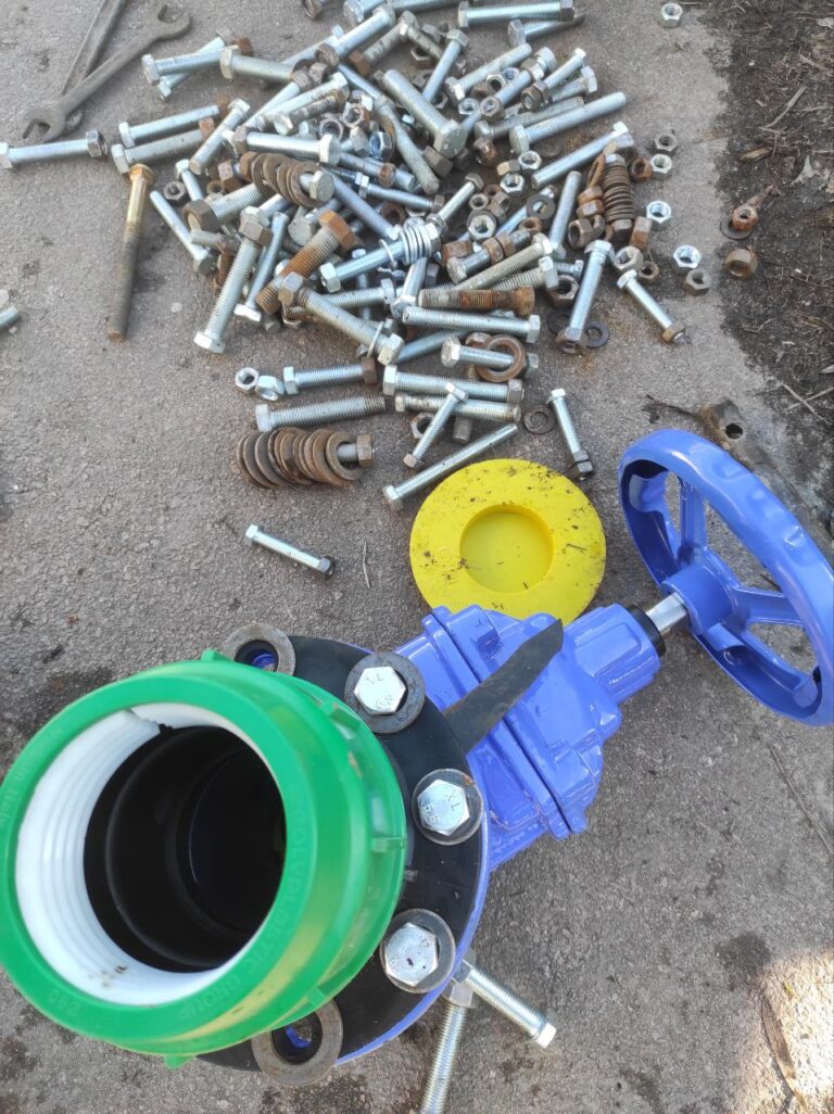 У зв’язку з проведенням аварійно-відновлювальних робіт, 3 лютого буде призупинено водопостачання