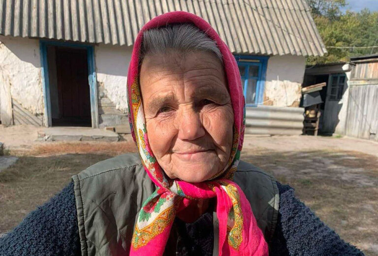 Поліція розшукує безвісти зниклу 68-річну жительку Малинщини