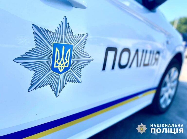 Викрав гроші з картки знайомого: ємільчинські слідчі завершили розслідування
