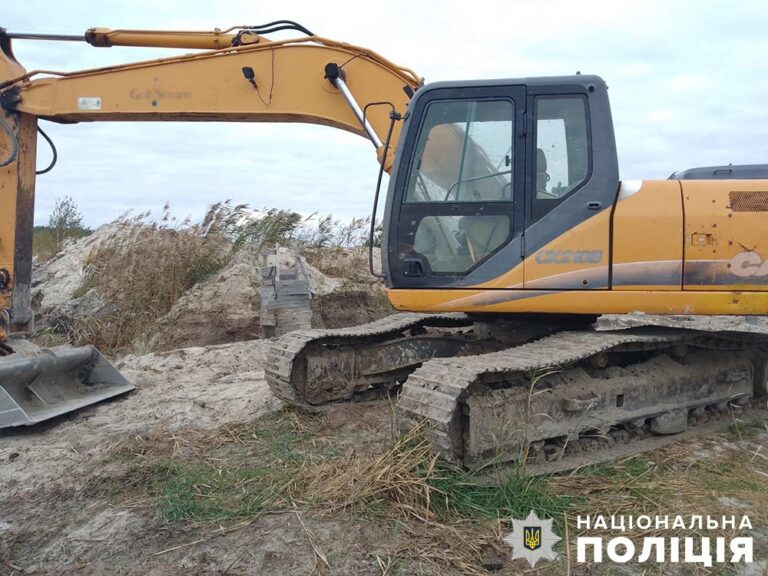 Збиток державі у майже 5 мільйонів гривень: на Житомирщині слідчі повідомили про підозру керівнику фермерського господарства