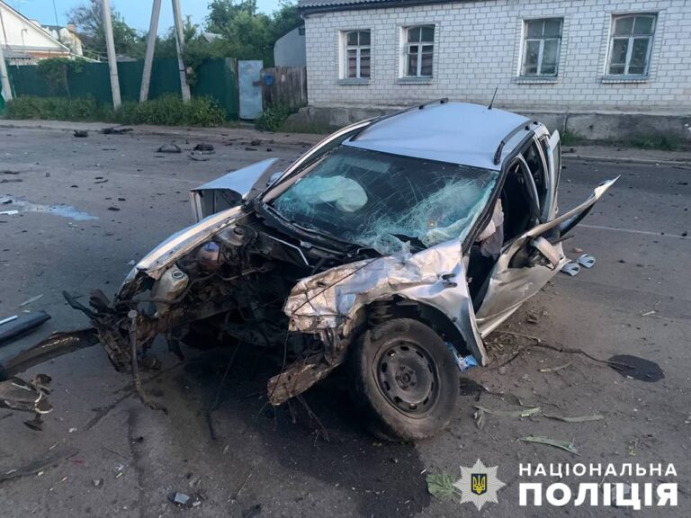 У нічній ДТП у Житомирі травмовано трьох людей: поліція проводить розслідування та розшукує одного з водіїв-учасників