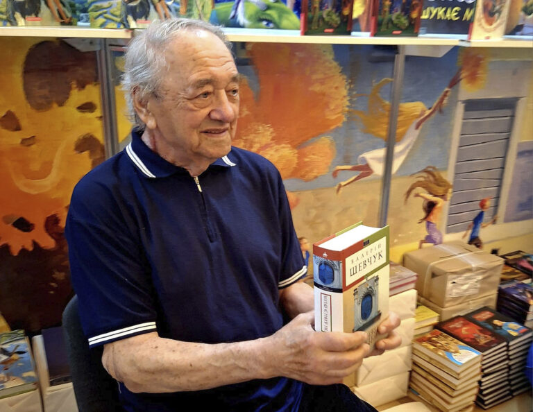 Валерій Шевчук взяв участь у роботі «Книжкового Арсеналу»