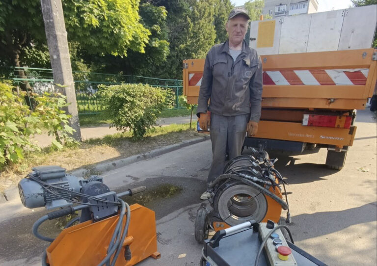 КП «Житомирводоканал»: У зв’язку з проведенням аварійно-відновлювальних робіт, 25 травня буде призупинено водопостачання