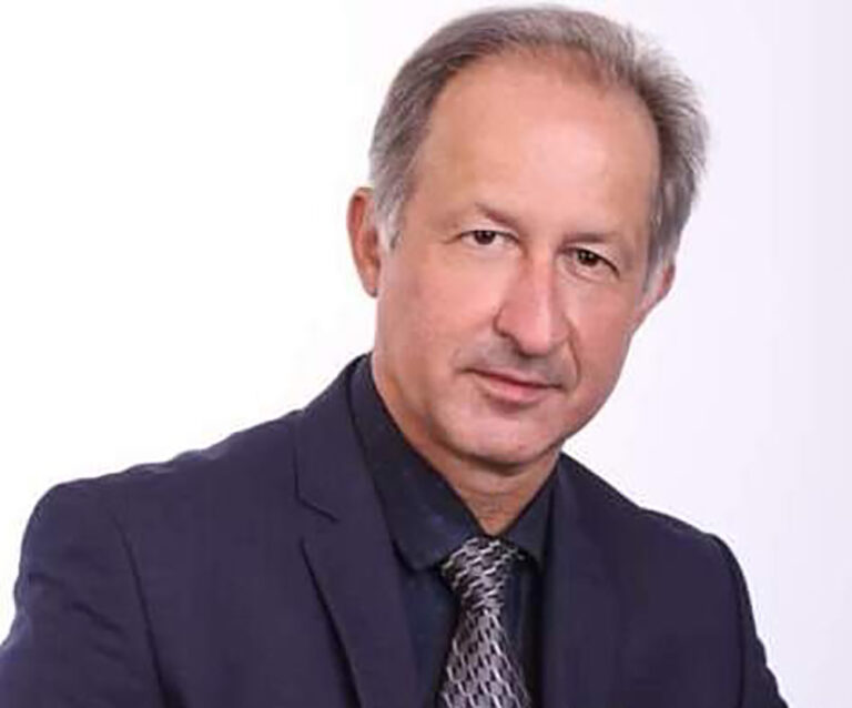 Сьогодні святкує свій День народження відомий житомирянин Анатолій Репіков