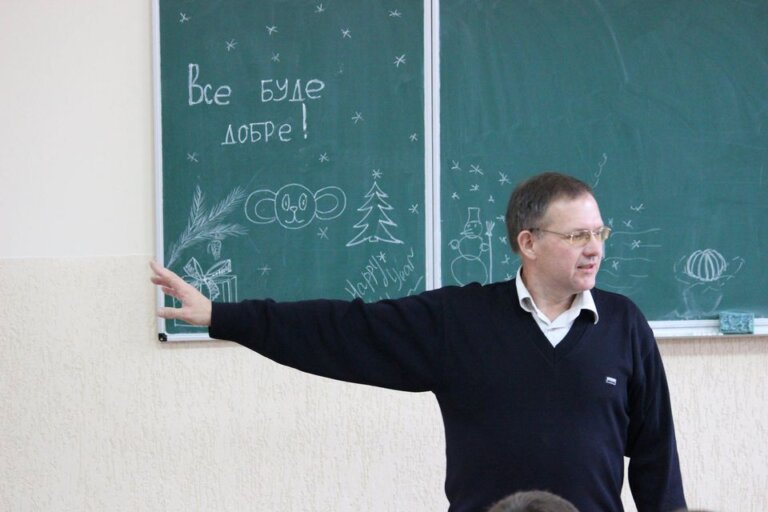 Сьогодні свій День народження святкує викладач ЖДУ Андрій Близнюк