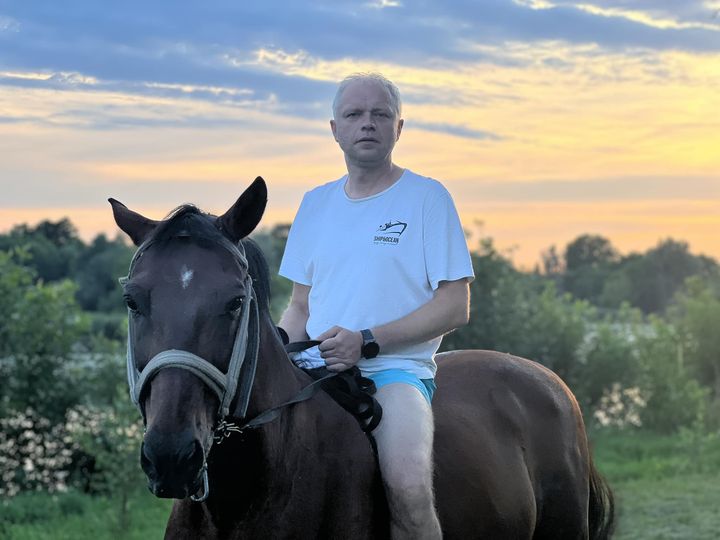 Сьогодні святкує свій День народження найвідоміший режисер, заслужений артист України Петро Авраменко
