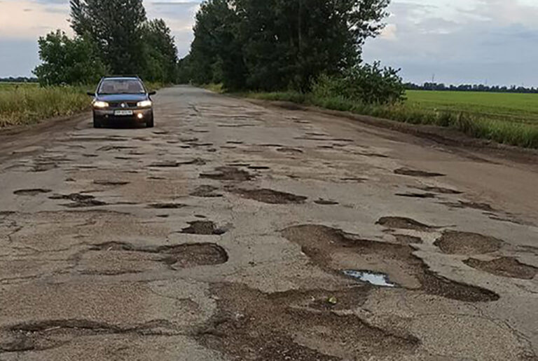 Чому дороги Житомирщини схожі на марсіанський пейзаж?