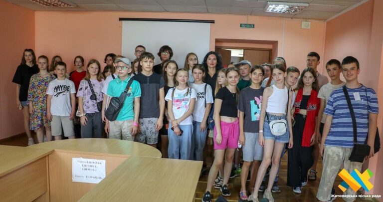 Сьогодні вшановуємо пам’ять житомирянина, одного з лідерів ОУН, науковця і поета Олега Ольжича
