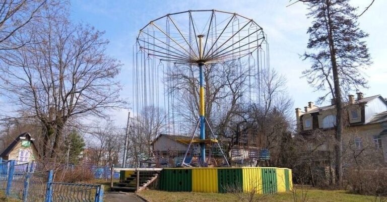 Житомирська рада списує атракціони в парку