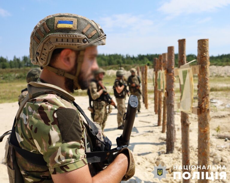Новостворений стрілецький батальйон поліції Житомирщини готується до виконання бойових завдань
