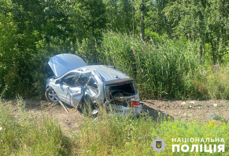 У ДТП на автошляху Київ–Чоп травмовано двох водіїв: поліція встановлює обставини