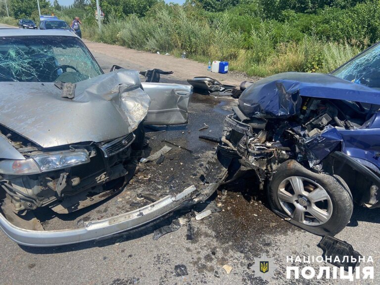 Серед шістьох травмованих – троє дітей: поліція розслідує ДТП у Новогуйвинській громаді