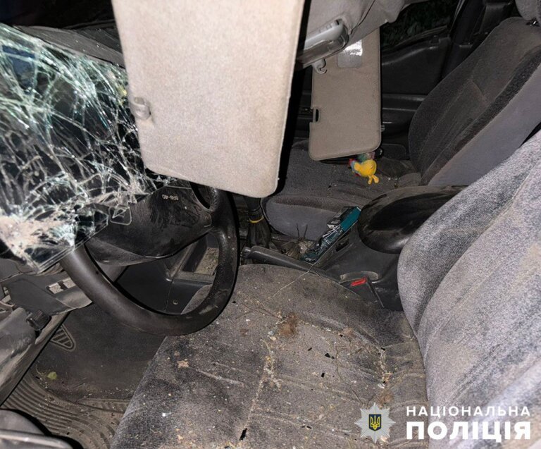 На Звягельщині поліція розслідує ДТП з травмуванням водія автомобіля