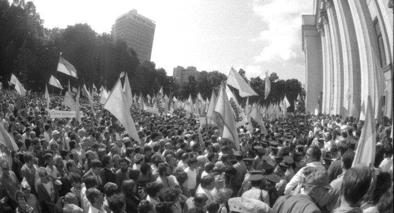 Вершинна перемога українського народу: як здобувалася Незалежність. Частина 2