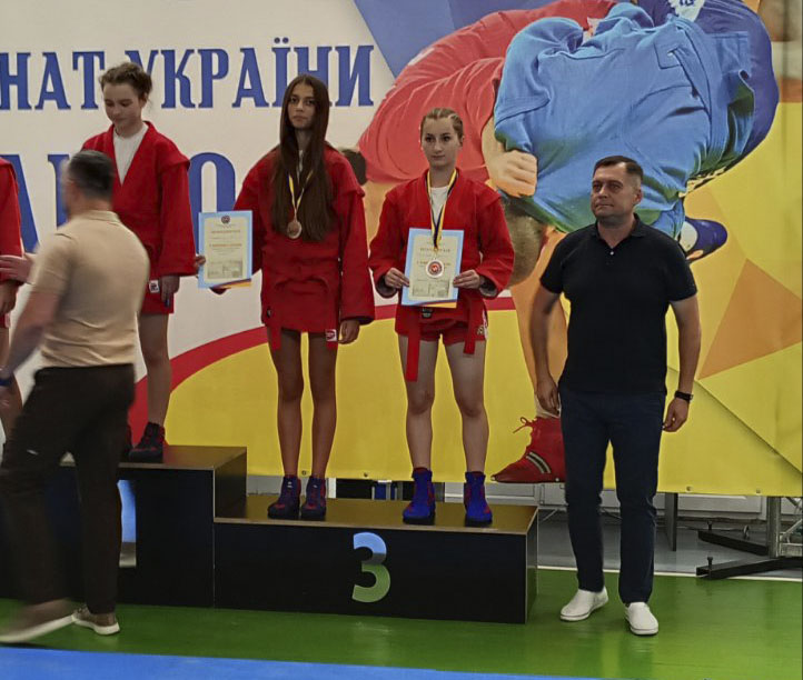 Спортсменка Чуднівської громади Карина Лабунець стала бронзовою призеркою змагань серед дівчат