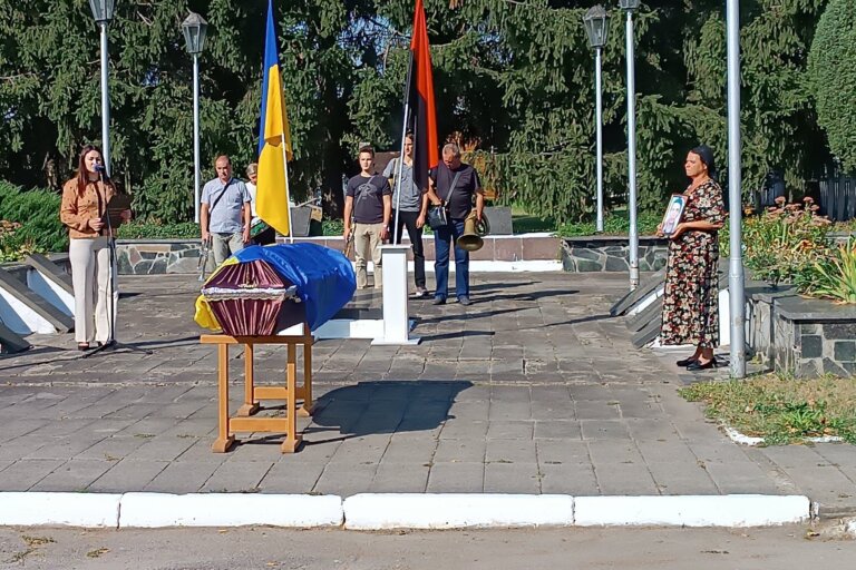 Плаче Чоповицька громада щоразу прощаючись з Героями—захисниками