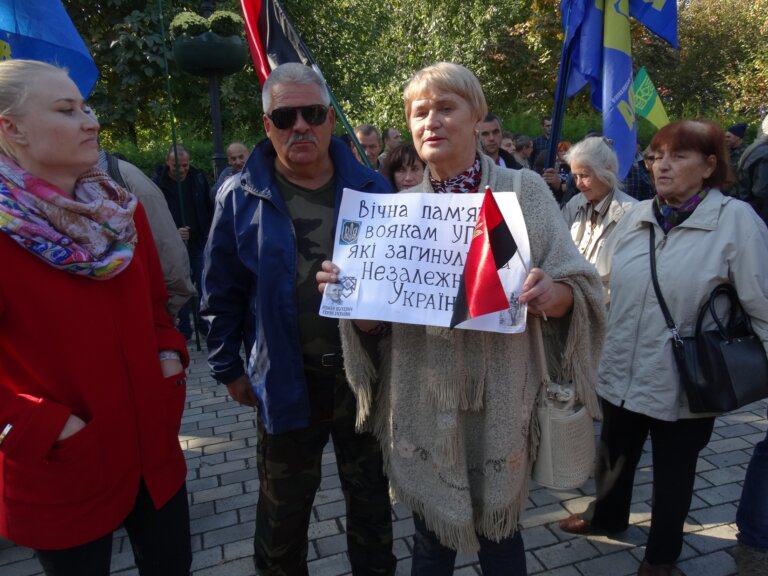 Сьогодні відзначає свій День народження чудова житомирянка Світлана Воробйова