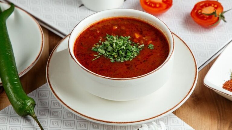 У Польщі та Україні порівняли вартість борщового набору: де дорожче