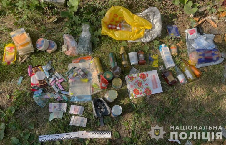 Поліцейські викрили причетного до крадіжки з магазину в Олевську