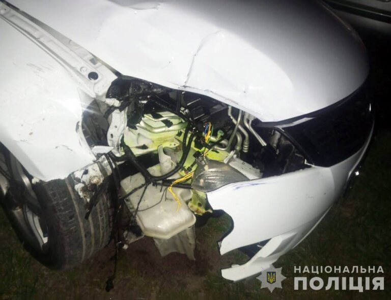 Хорошівські поліцейські встановлюють обставини смертельної ДТП