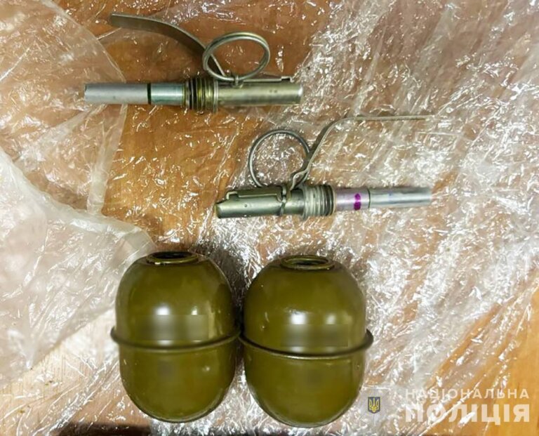 На Житомирщині поліція викрила торгівця боєприпасами