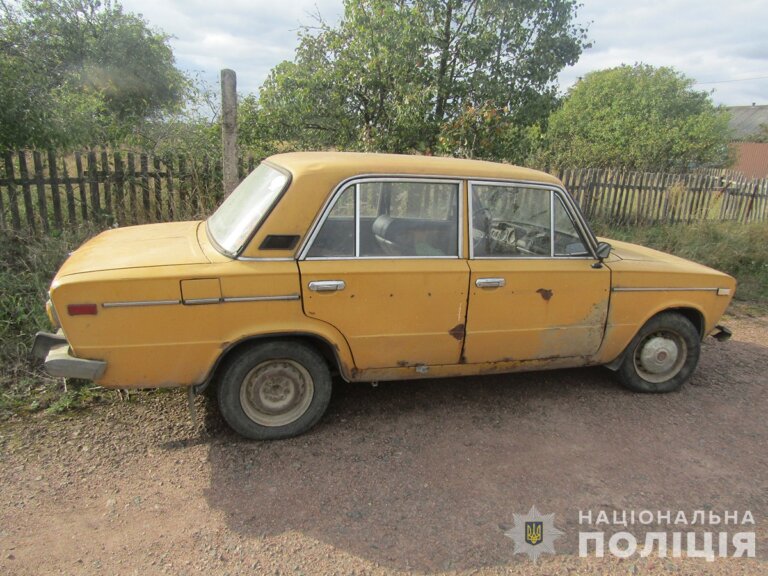 Угони заради розваг: у Житомирському районі поліція розшукала двох причетних до викрадення автомобілів
