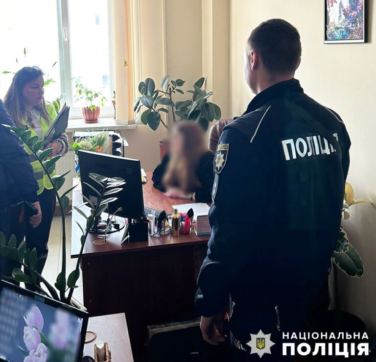 Колишній в. о. голови Оліївської сільради Борис Ткаченко може отримати до 12 років тюрми