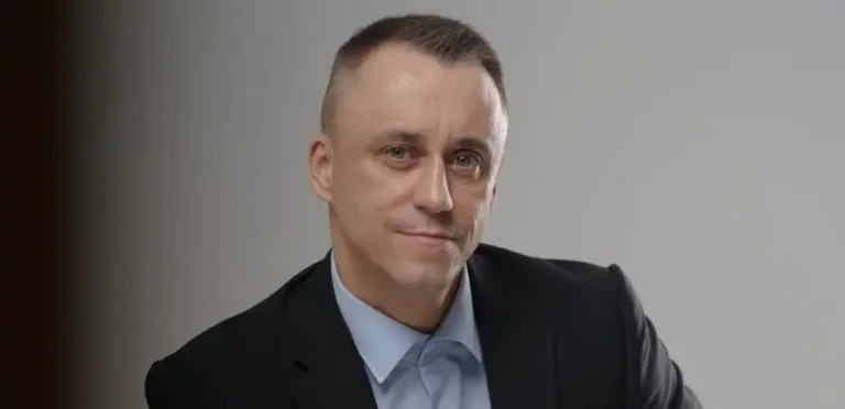 Недозапобігав. Колишній спеціаліст із запобігання корупції Оліївки хоче повернутися на посаду