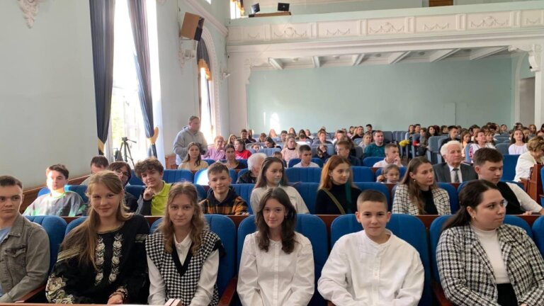 Відбулась церемонія нагородження учнів закладів освіти які є переможцями різноманітних інтелектуальних, творчих, наукових заходів