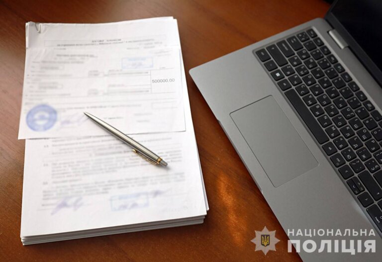 На Житомирщині поліція викрила працівницю банку у привласненні понад 3,5 мільйона гривень