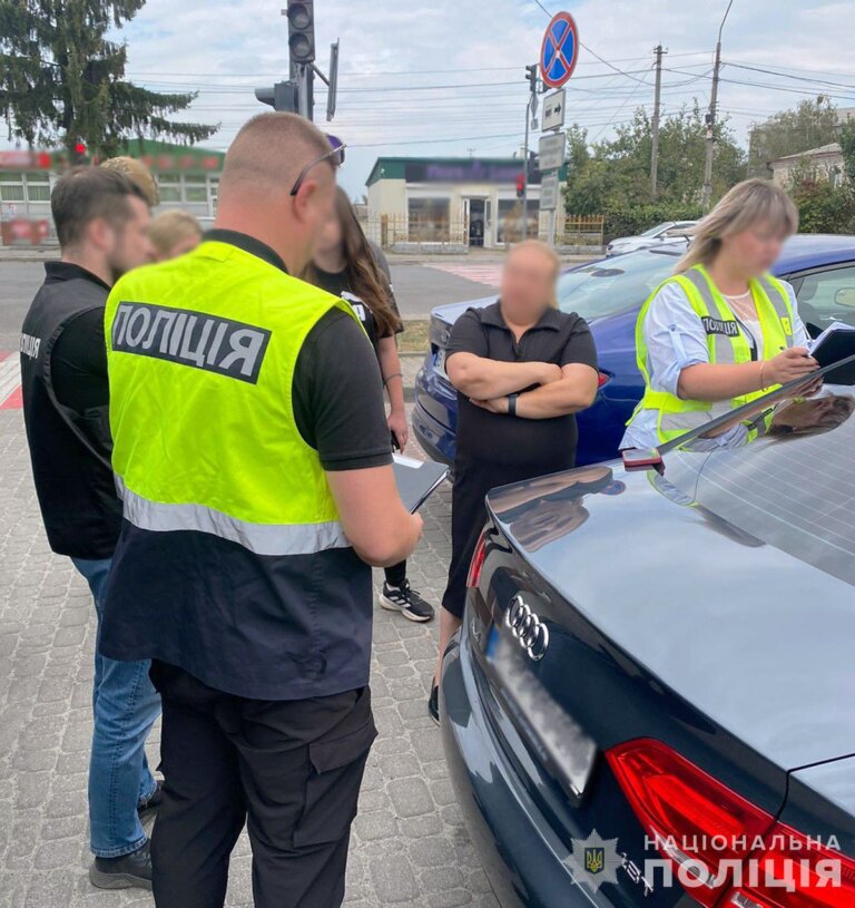 На Житомирщині судитимуть організаторку схеми втечі за кордон військовозобов’язаними