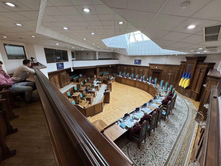 «Батьківщина» захищає українську землю від розпродажу