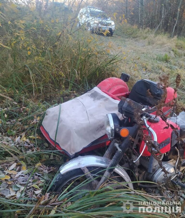 У Курненській громаді в ДТП травмовано мотоцикліста: поліція з’ясовує обставини
