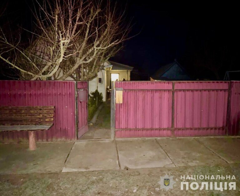 На Звягельщині поліція розслідує вбивство матері сином