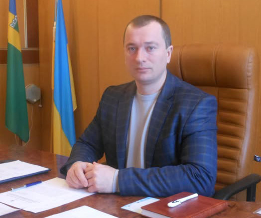 Чому депутати тікають із «Слуг народу»?