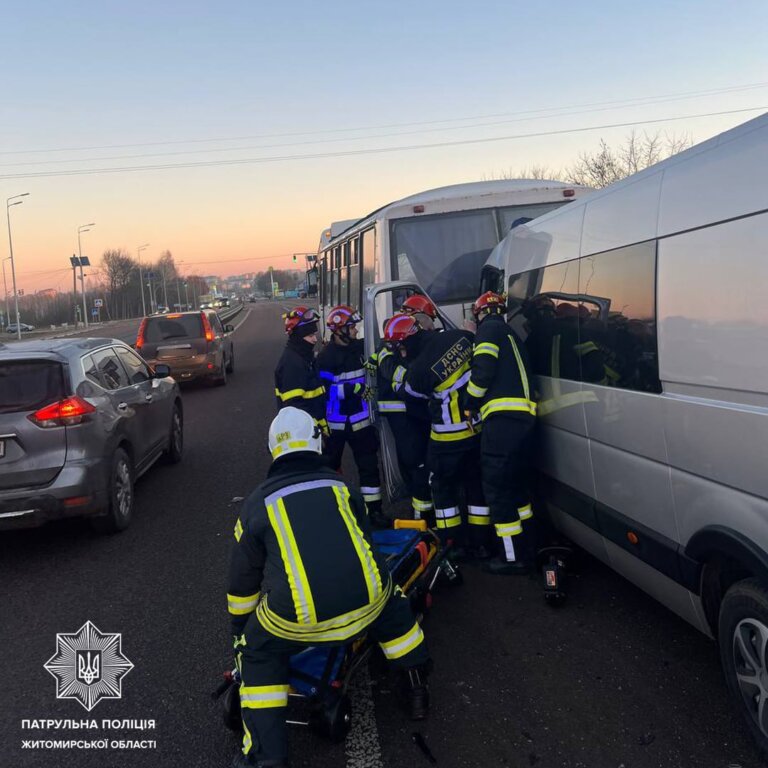 До уваги водіїв! Рух транспорту частково ускладнений в напрямку Житомира